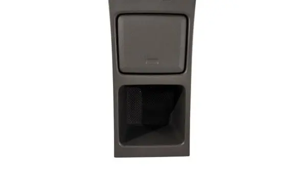 Volvo V70 Ashtray (front) 9204996