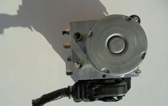 Mazda CX-3 ABS Pump D10J437A0D1725 0265244059
