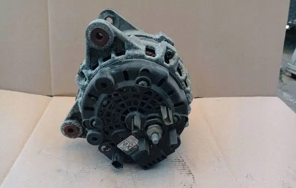 Generator/alternator