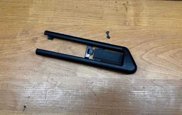 BMW 5 GT F07 Front passenger seat rail trim 6981781 60829010 30E00701
