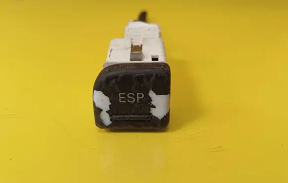 ESP (stability program) switch