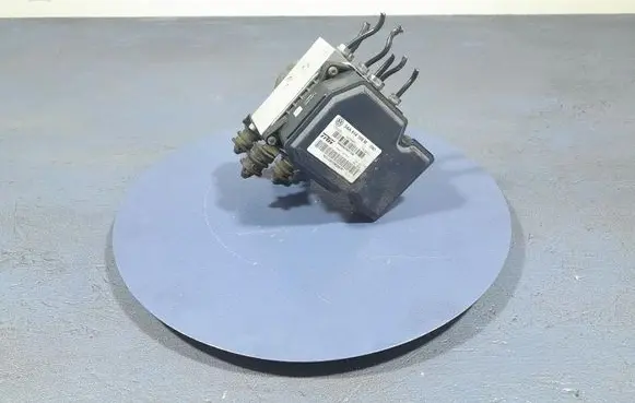 Volkswagen PASSAT CC ABS Pump 3AA614109M