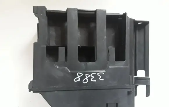 BMW X2 F39 Other engine bay part 8581370