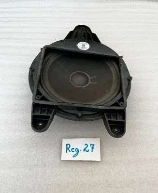 Audi A4 S4 B9 8W Subwoofer speaker 8W5035412 90026000102