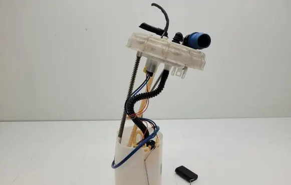 Opel Movano C In-tank fuel pump 