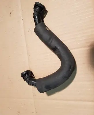 Audi A3 S3 A3 Sportback 8P Breather hose/pipe 06H103221J