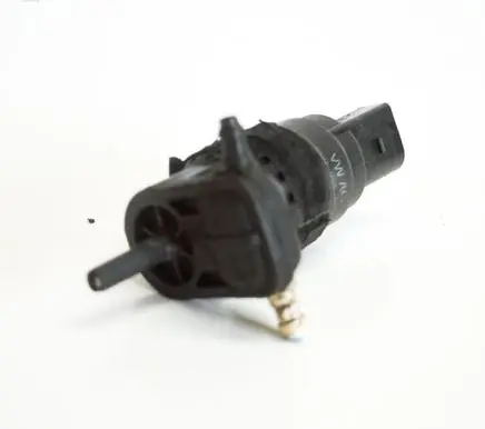 Audi A4 S4 B8 8K Windscreen/windshield washer pump 8K9955647