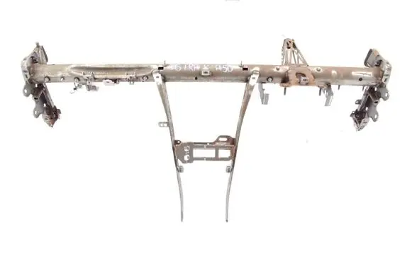 Mitsubishi Pajero Dashboard cross member/frame bar 
