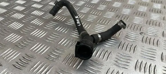 Citroen C4 Cactus Engine coolant pipe/hose 30559431