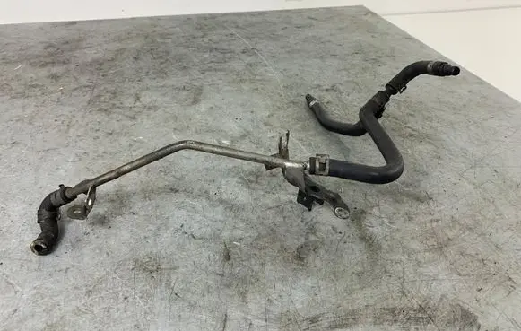 Mercedes-Benz E W212 Engine coolant pipe/hose