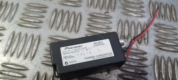 Antenna control unit