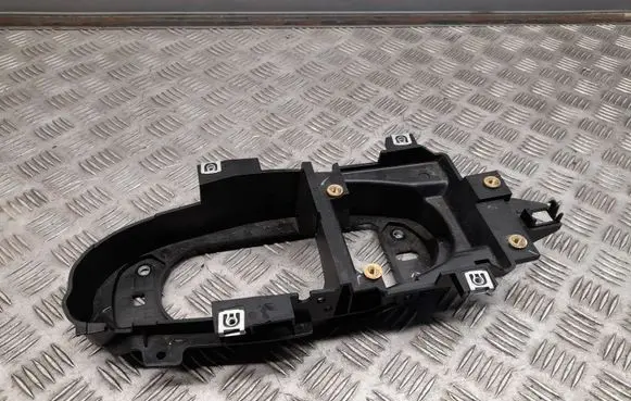 Audi A5 Gear shift cable bracket 8W1863531
