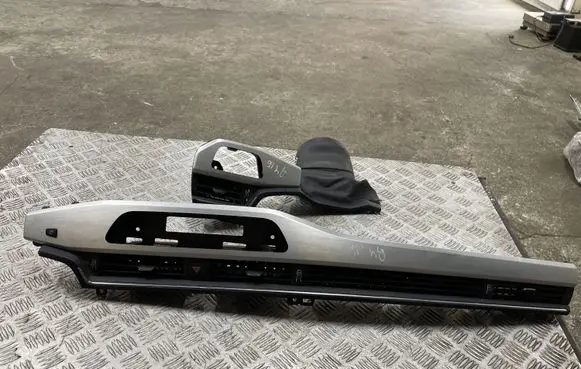 Audi A4 S4 B9 Dash center air vent grill 8W2820902B 09631001