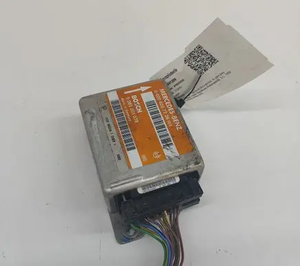 Mercedes-Benz E W124 Airbag control unit/module A0008207226 0285001078