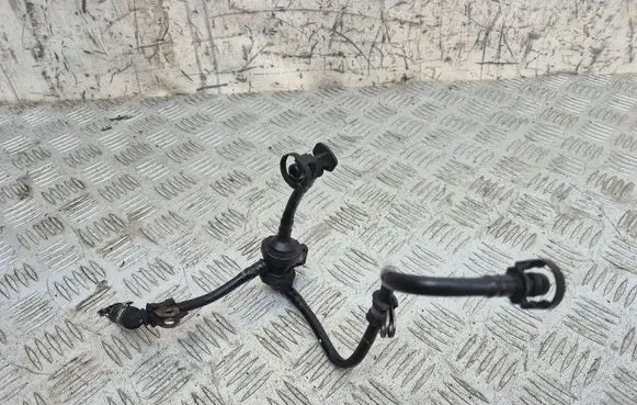 Volkswagen Eos Vacuum line/pipe/hose 06F133781M