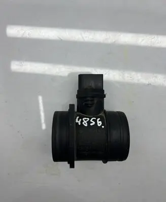 Volkswagen Touran I Mass air flow meter 0281002531 038906461B