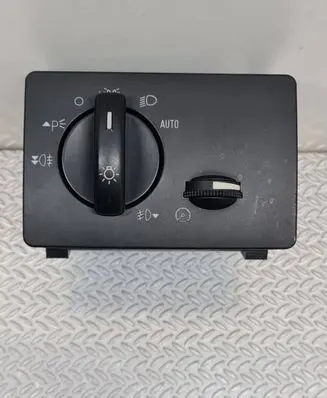 Ford Focus Light switch 498610 PA6GF30