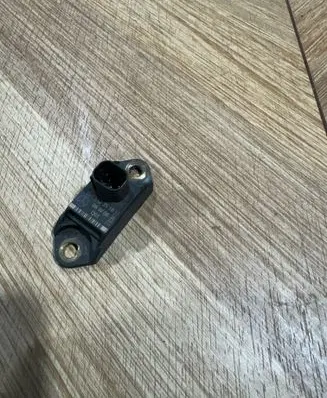 Mercedes-Benz R W251 Acceleration sensor 0045423518
