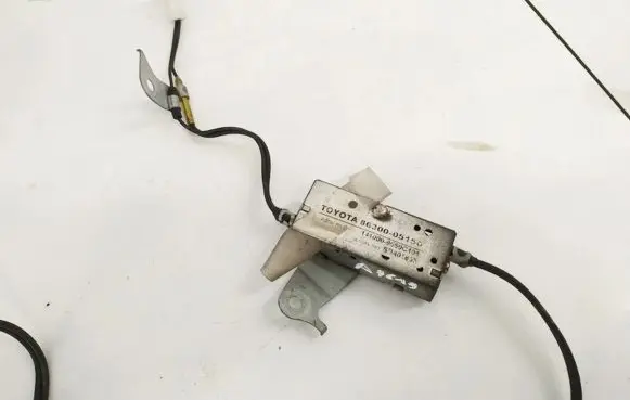 Toyota Avensis T250 Antenna control unit 8630005150 86300-05150