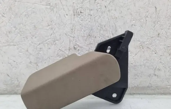 Audi Q7 4L Engine bonnet (hood) release handle 7L0823633D