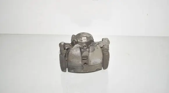 BMW 1 F40 Front brake caliper 6860266 34116860266