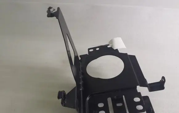 Nissan Qashqai J12 Battery bracket 