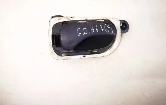 Renault Espace III Rear door interior handle 7700816565