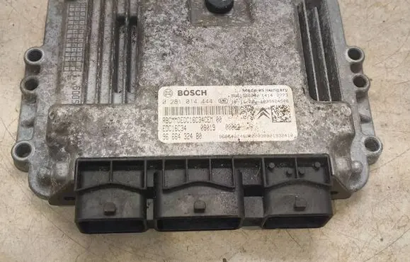 Citroen C5 Engine control unit/module 9661586080 EDC16C34 1039S24506