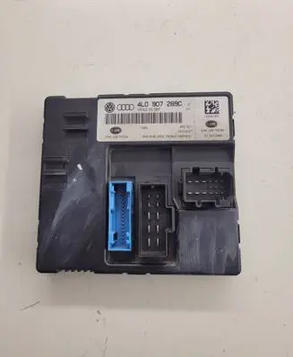 Audi Q7 4L Comfort/convenience module 4L0907289C 5DK00876284 4L0910289F