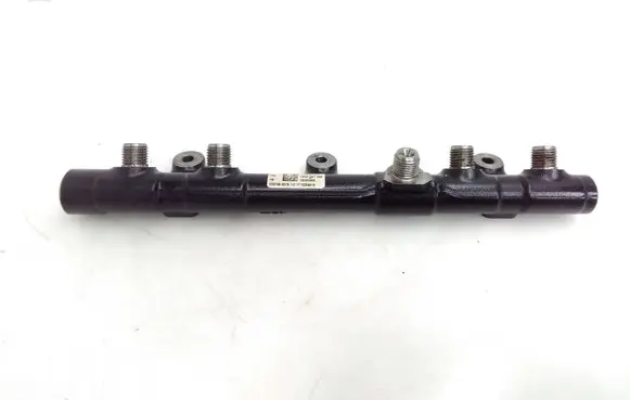 Nissan Navara D23 Fuel main line pipe 175217543R H8201257368