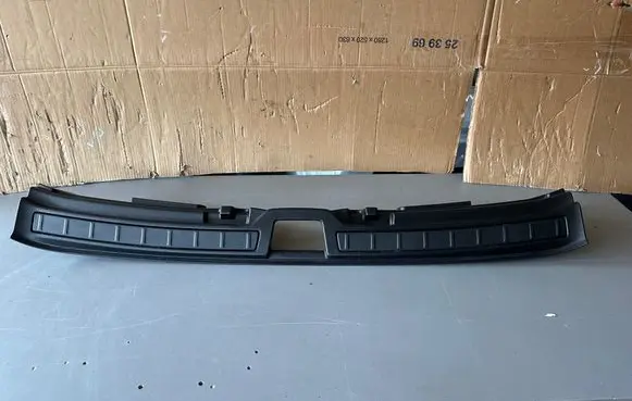 Volvo XC40 Trunk/boot sill cover protection 31440884