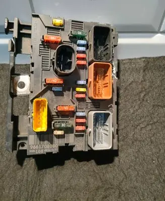 Citroen C4 I Picasso BSM Control unit 9661708080
