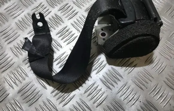 Ford Focus Rear seatbelt 4m51a611b68aj 4m51-a611b68-aj