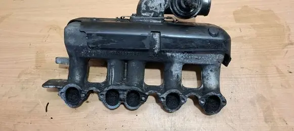 Volkswagen Transporter - Caravelle T4 Intake manifold 074129713T