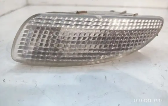 Front indicator light
