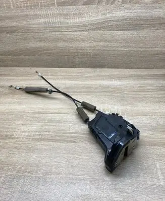 Honda Jazz Rear door lock L8814170