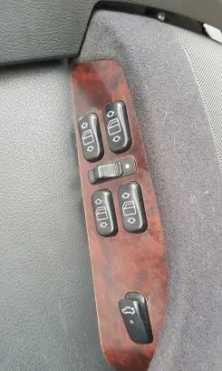 Mercedes-Benz S W220 Quarter vent window switch A22PSZL