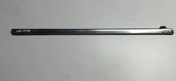 Front door glass trim molding