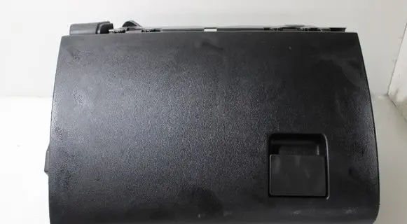 Opel Insignia A Glove box