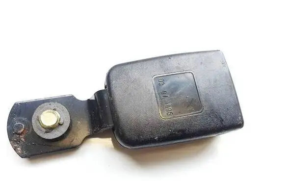 Ford Galaxy Rear seatbelt buckle 03071996