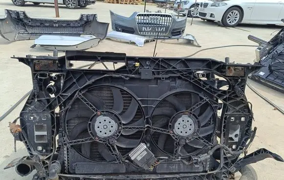Audi Q3 8U Radiator support slam panel