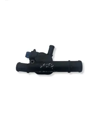 Volkswagen Golf IV Engine coolant pipe/hose 038121133