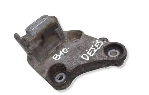 Peugeot 308 Gearbox mounting bracket 9807980580