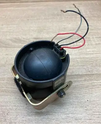 Nissan Almera N16 Horn signal 4S5310A1A ES5310 WithPlug