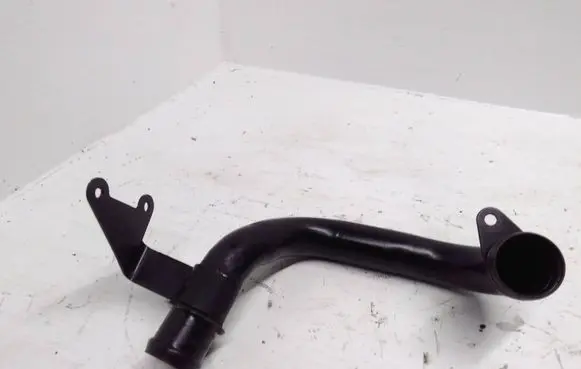 Volkswagen Touareg I Engine coolant pipe/hose 059121071AM