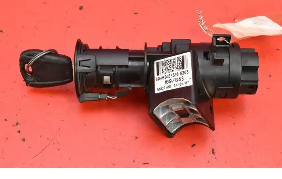 Fiat Panda 141 Ignition lock 61027500
