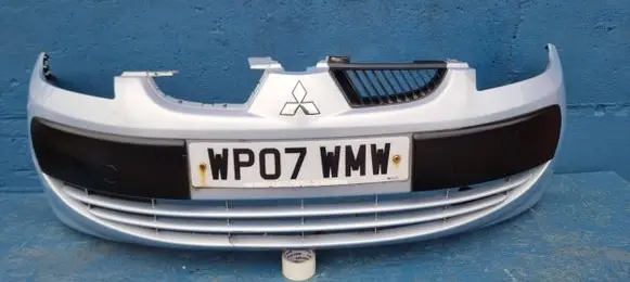 Mitsubishi Colt Front bumper