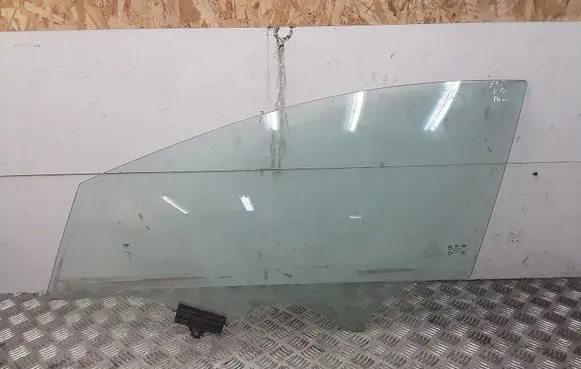 Hyundai i40 Front door window glass four-door 43R000384