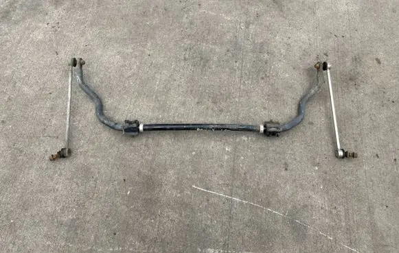 Toyota RAV 4 (XA40) Front anti-roll bar/sway bar