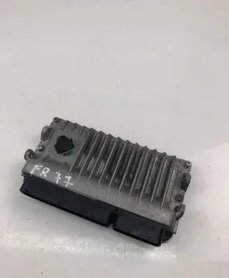 Toyota RAV 4 (XA40) Engine control unit/module 8966142R90